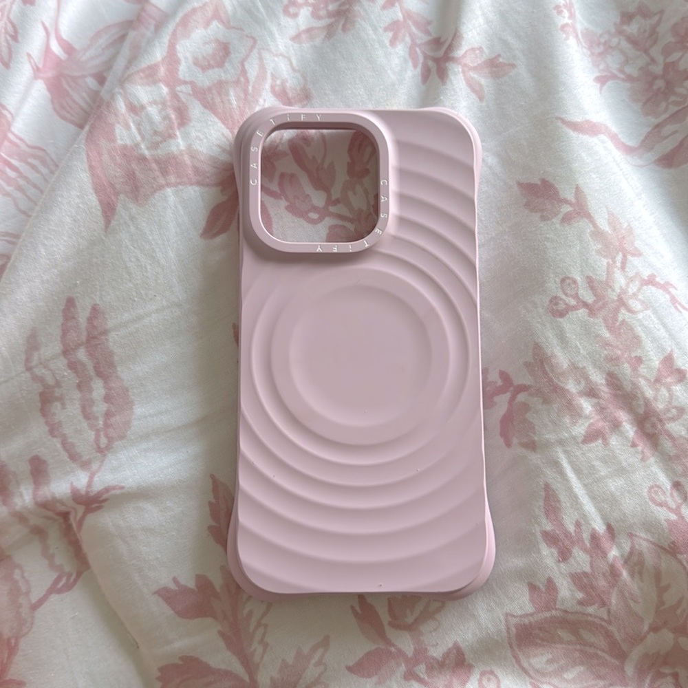 Casetify Case (Iphone 14 pro)